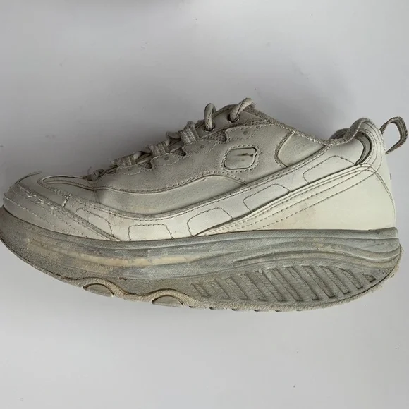 Sketchers Vintage Original Shape Up Toning Sneakers In White - Picture 8 of 9
